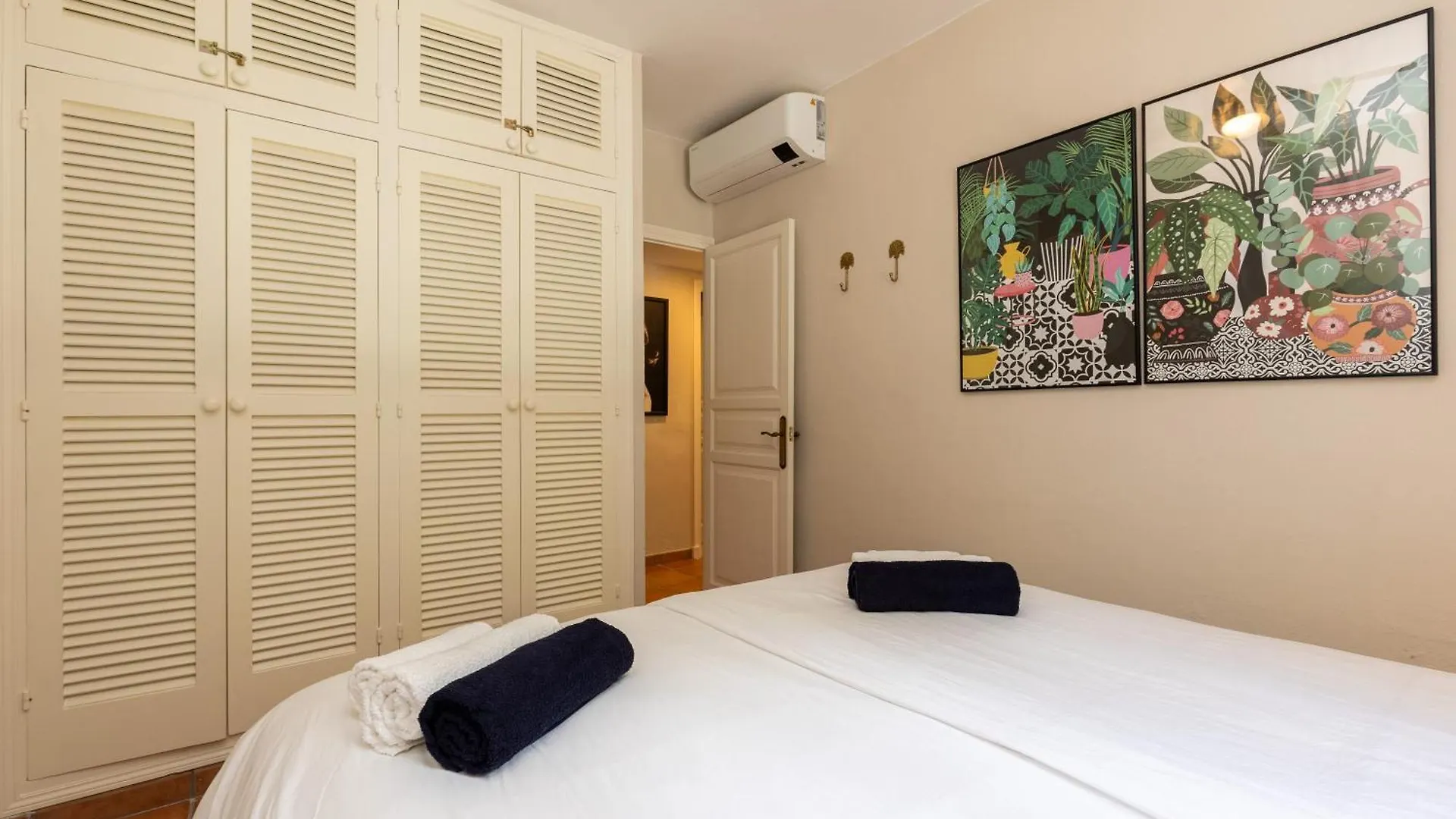 Villa Caterina Authentic Villa In Quiet, Wooded Area Es Mercadal Spain